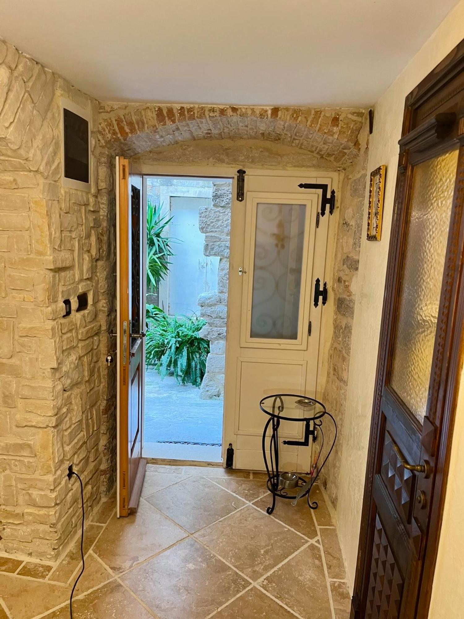 Apartment Venus Of The Palace - New Renovated Spalato Esterno foto